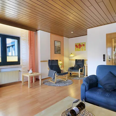 Eifelferienhaus Thome Semesterbostad *