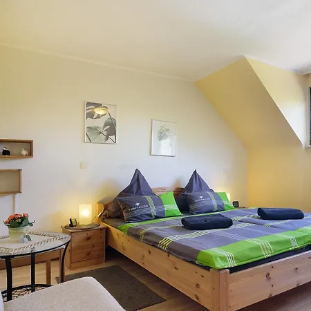 Eifelferienhaus Thome Semesterbostad *